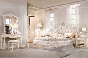 Белая итальянская спальня Vittoria 2, кровать с мягким изголовьем, пр-во Antonelli Moravio