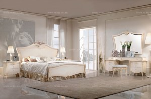 Белая итальянская спальня Vittoria, кровать с деревянным изголовьем, пр-во Antonelli Moravio