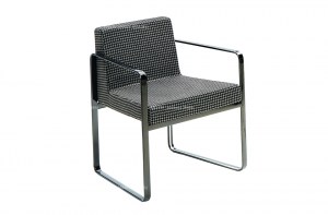 Кресло на стальных ножках-полозьях в ткани с тканым рисунком гусиная лапка H5 XL. Midj, Италия
